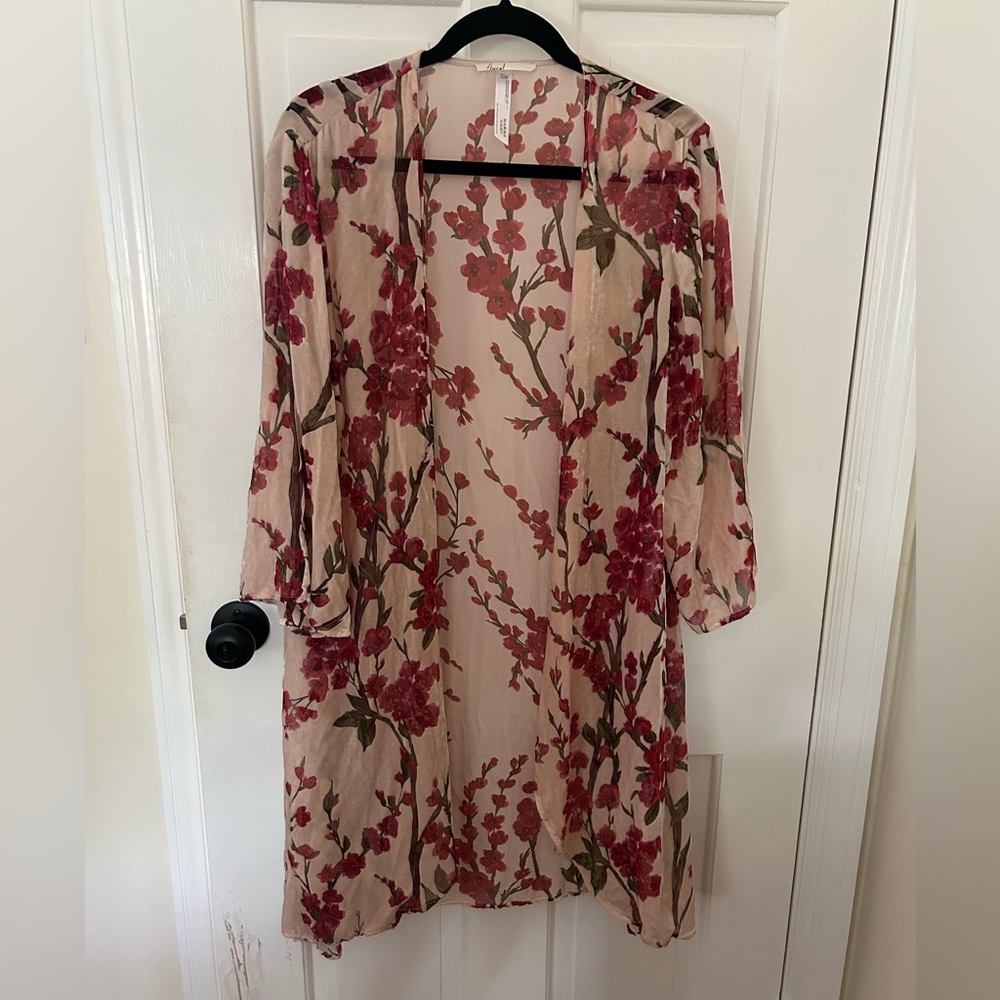ANTHROPOLOGIE FLOREAT BURNOUT VELVET CHERRY BLOSSOM KIMONO